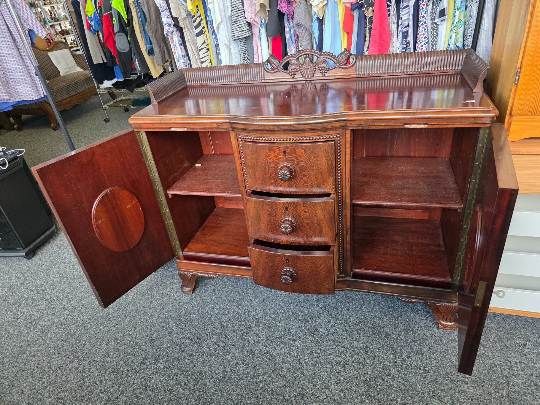 Cassettiere: Antikes Buffet/Sideboard, Holz – Usato da Zofingen venduto da BerchtoldBrocki 1