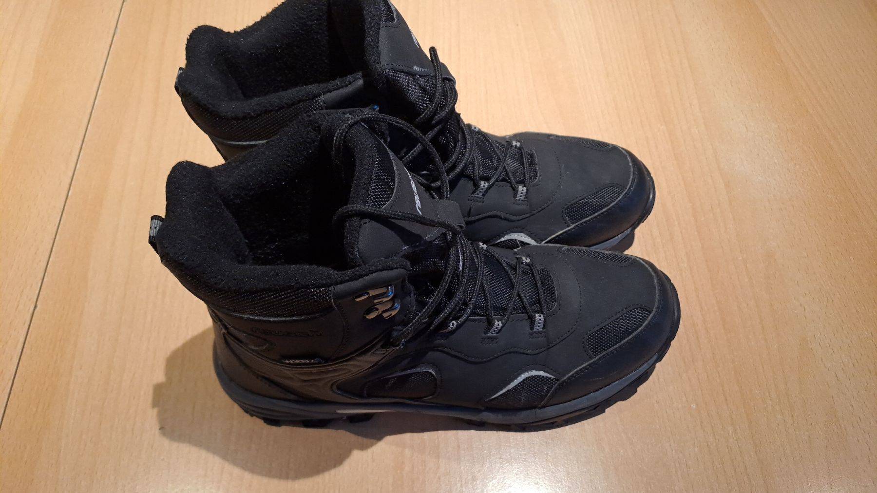 Reusch Scarpe da uomo: Winterschuhe Reusch Gr.44 – Usato da Unteriberg venduto da 12Schneehasen 1
