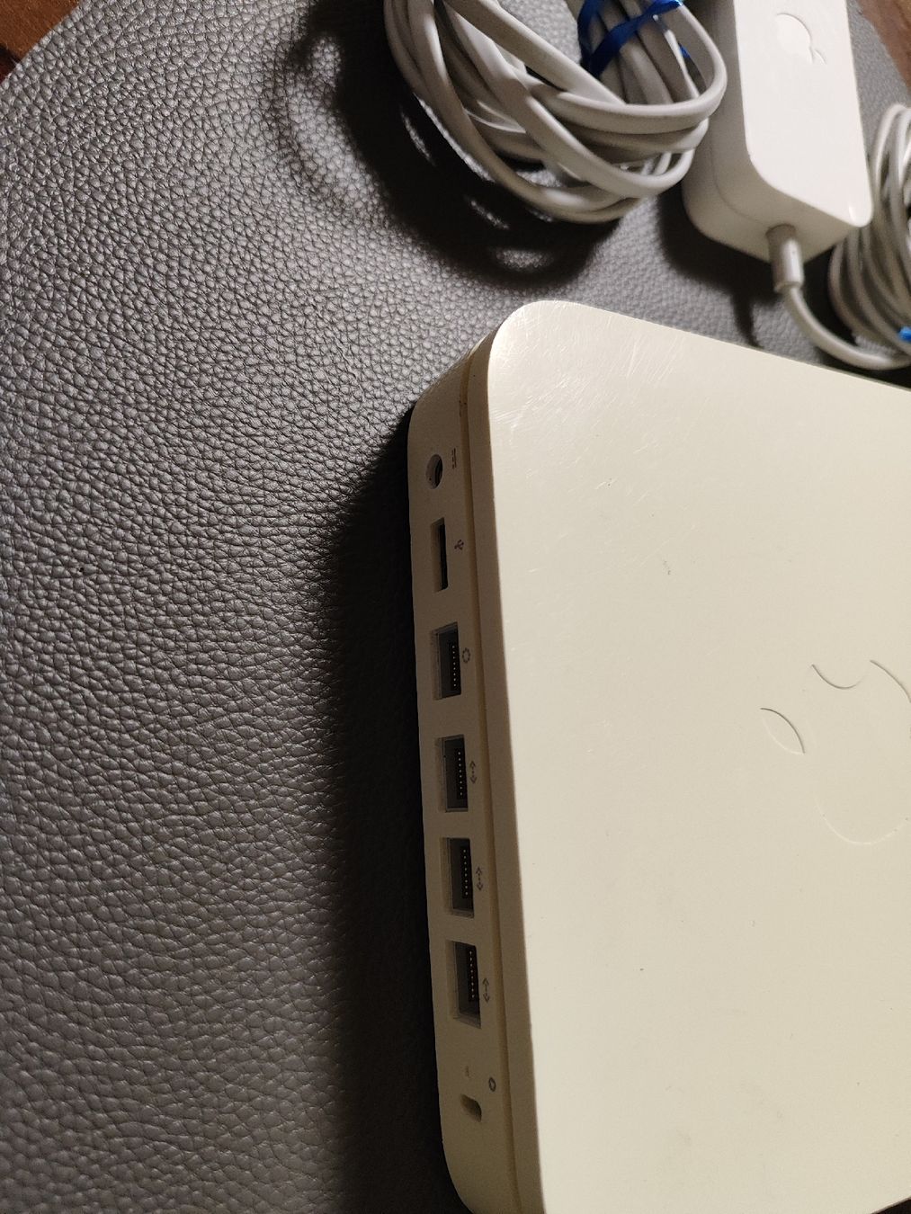 Apple Modems & Router: Apple Airport Extreme Base Station A1354 – Gebraucht aus Mülligen von vagos85 1