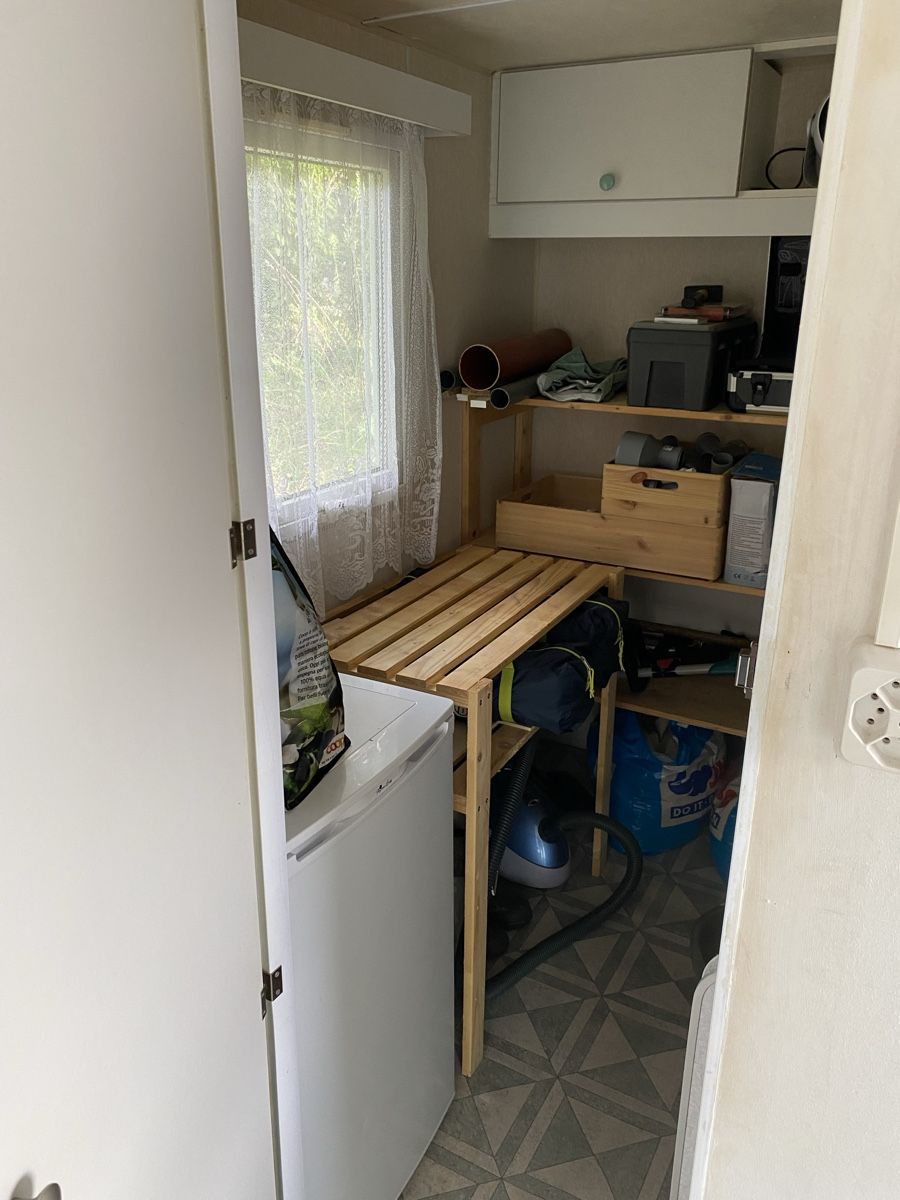 Mobilhome: Mobile Home 2 a 4 couchages. Bon état. – Gebraucht aus La Chaux-de-Fonds von analucie 7