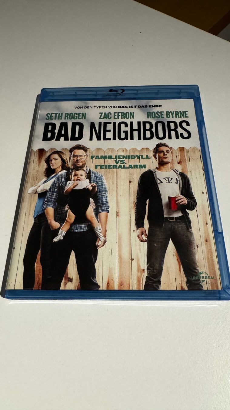 Tutti i DVDs: Bad Neighbors (Blu-Ray) – Nuovo (secondo la descrizione) da Baar venduto da mwl_5zdb