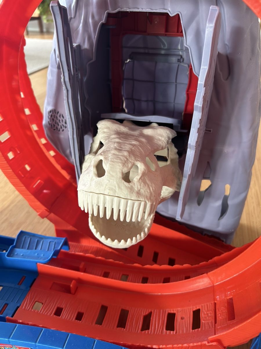Hot Wheels Giocattoli: Hot Wheels Monster Truck set – Usato da Bottmingen venduto da a_kings 2