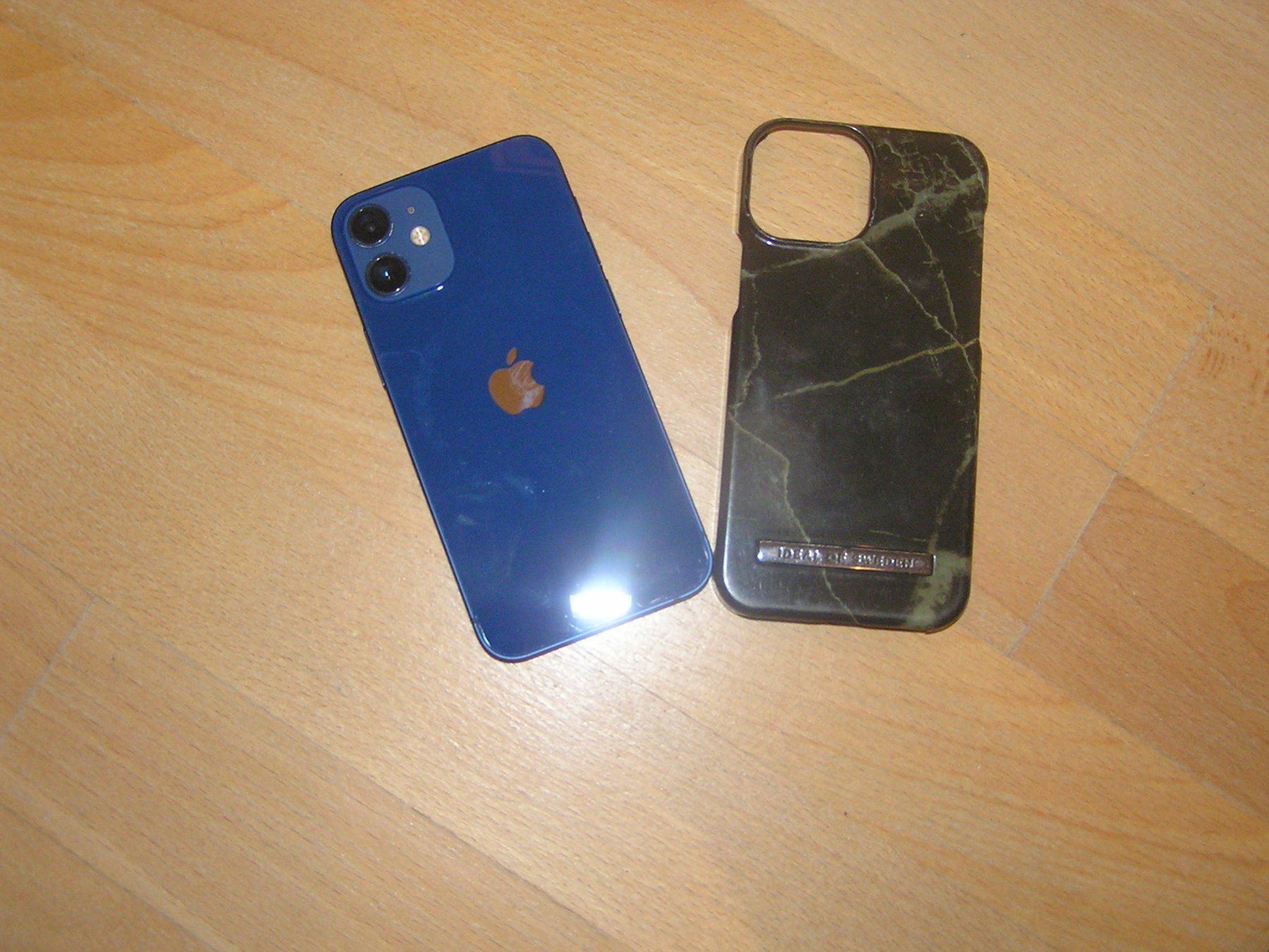 Apple Portables: Apple IPhonn 12mini – D'occasion à Stäfa par seegras2 1