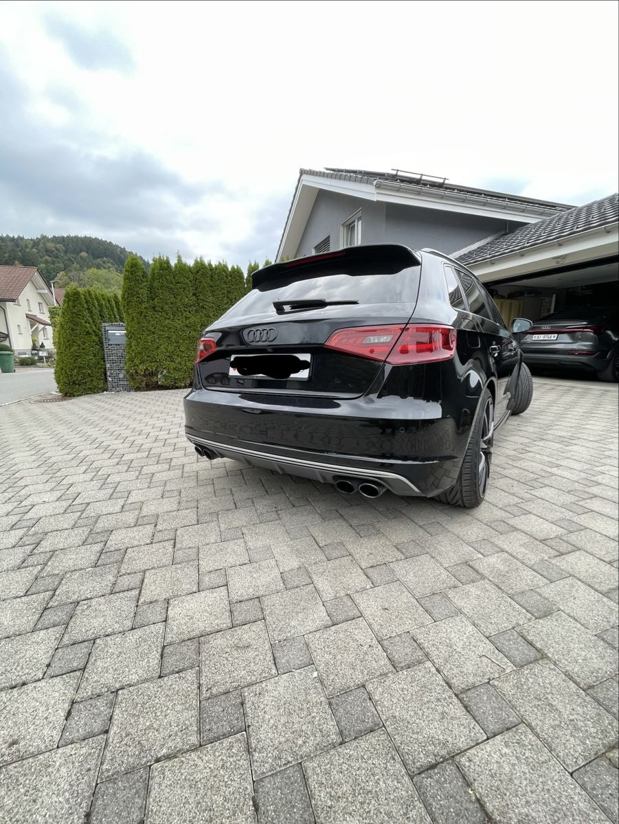 Audi Automobili: Audi s3 sportback  – Usato da Appenzell venduto da pin_6cjm 4