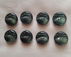 8 Stück spezielle Knöpfe, 30 mm.