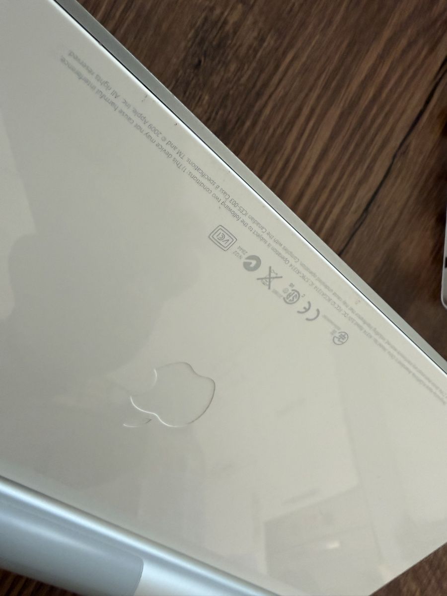 Apple Tastiere: 2 x Apple Tastaturen – Usato da St. Gallen venduto da Emifrei 9
