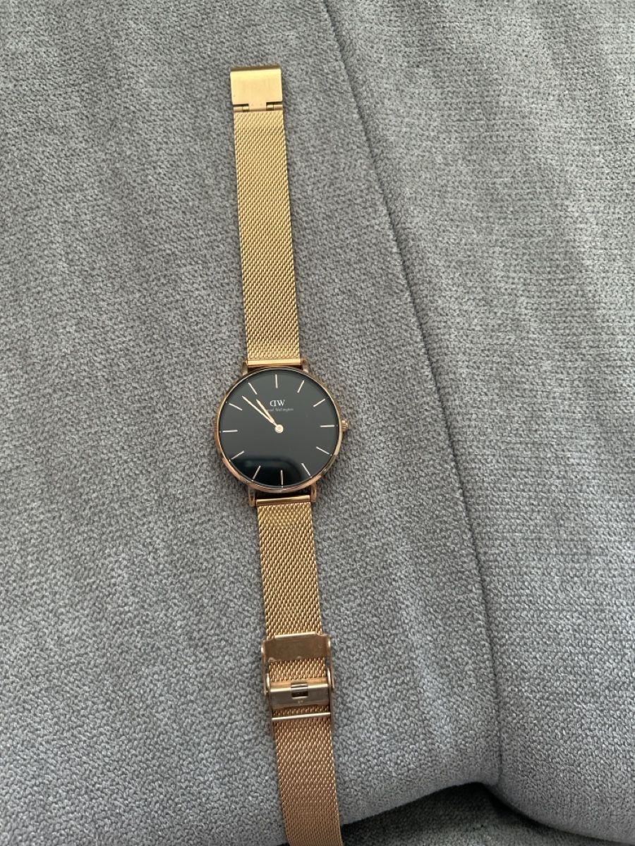 Daniel Wellington Orologi: Montre Daniel Wellington Petite Melrose – Usato da Meyrin venduto da giu_v8tk