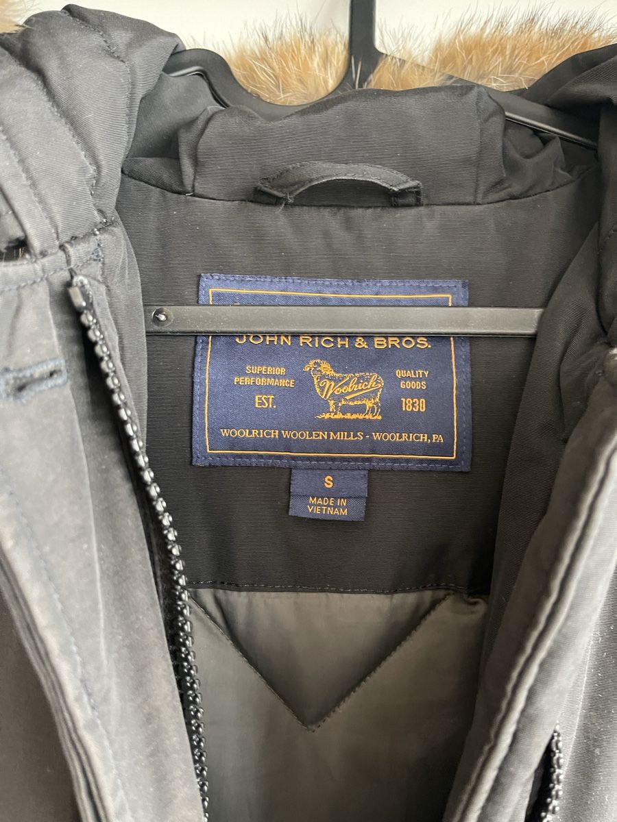 Woolrich Giacche: Woolrich Parka – Usato da Lyssach venduto da ChelseaJ 1