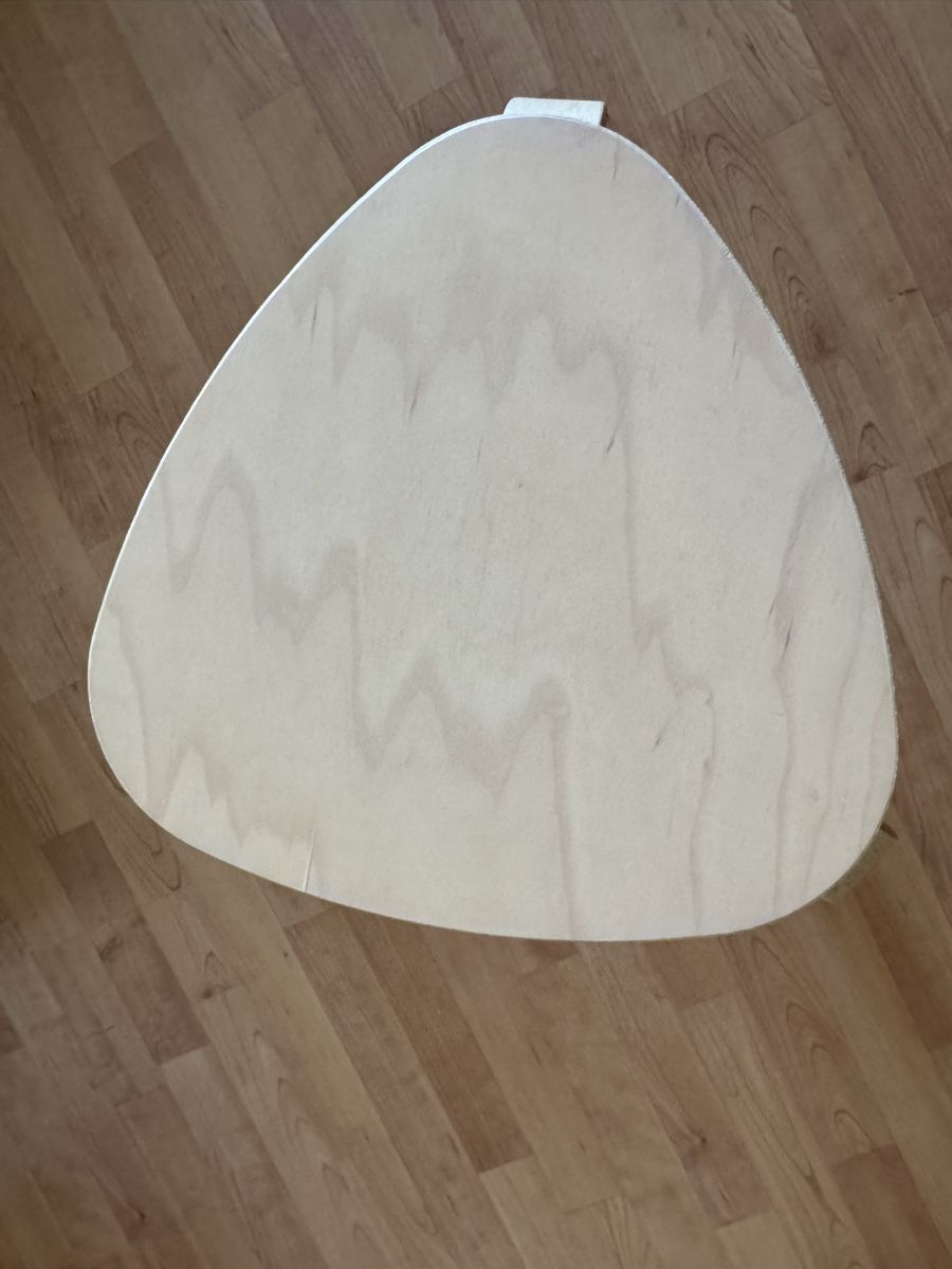 Sgabelli: Tabouret design vintage en bois clair  – Usato da Nyon venduto da tingloo 2