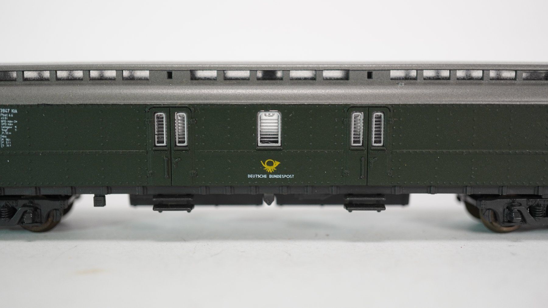Roco Modellini di ferrovie: e37 Spur N Roco DB Deutsche Post Postwagen – Usato da Thun venduto da evinka_gmbh 5