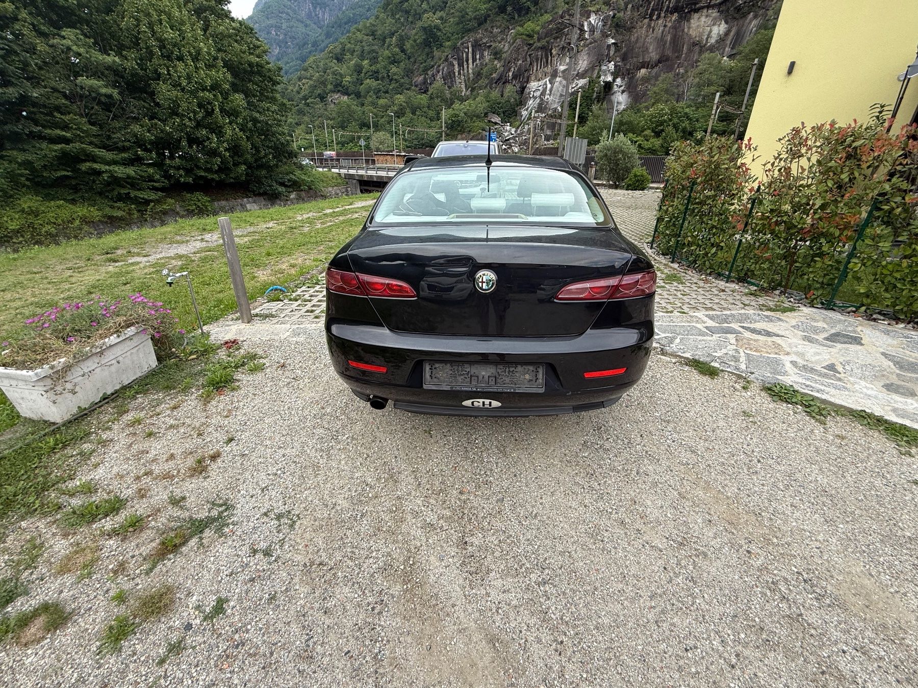 Alfa Romeo Automobili: Vendo Alfa Romeo 159 1.9 JTD – Usato da Cresciano venduto da des_hs92 5