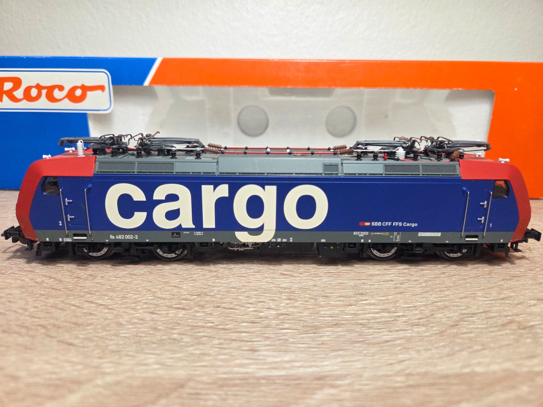 Roco Modellini di ferrovie: Roco 63592 E-Lok Re 482 Cargo SBB H0 – Usato da St-Aubin-Sauges venduto da Lo_Go 1