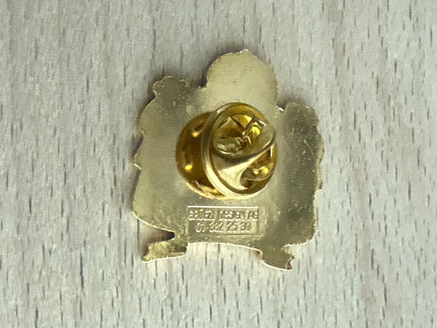 Plaquettes & Badges: Pin Gruezi – D'occasion à Glattbrugg par Schweigmatt 1
