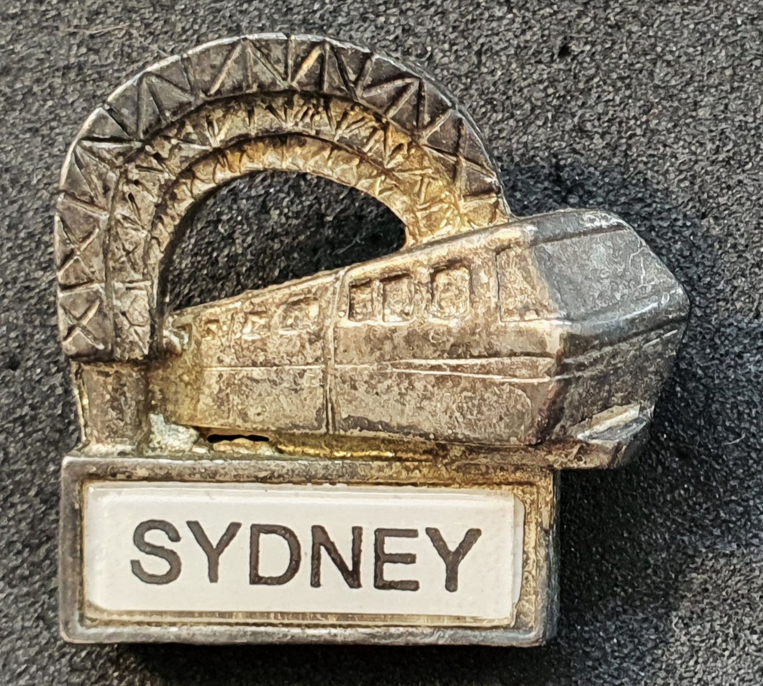 Placchette & Badge: CC319 - Pin SYDNEY Australia  Australien – Usato da Reinach BL venduto da Boston-Verkauf