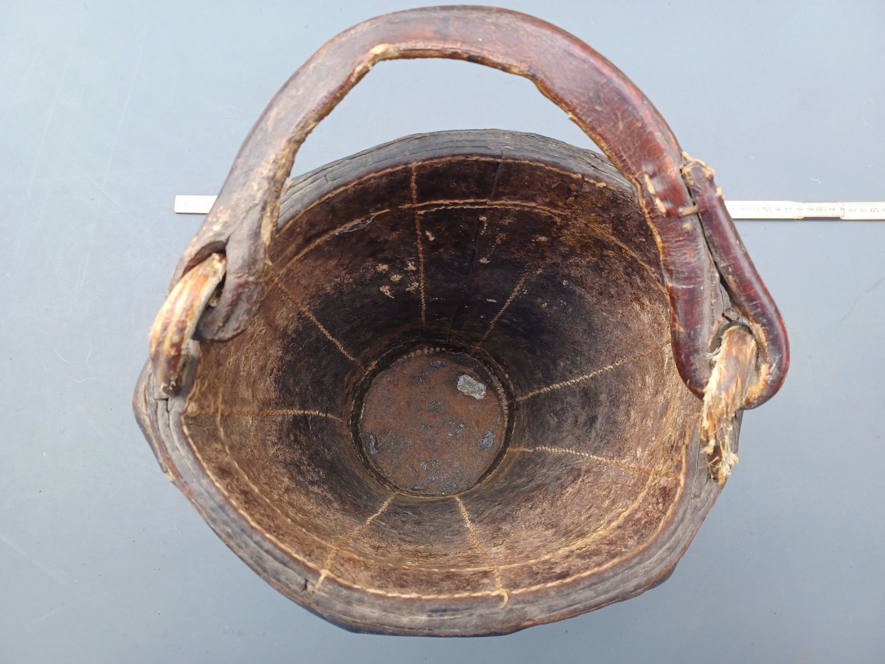 Feuerlöscher: 1 antiker Löscheimer, "Feuerwehr", Leder, "1773" – Gebraucht aus Horw von Mikesch108 5