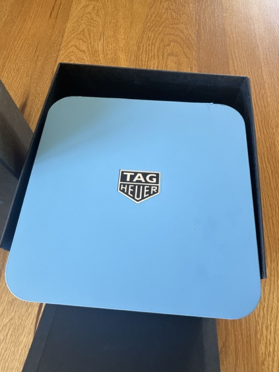 Tag Heuer Smartwatch: Connected TAG Heuer Connectée Porsche Edition – Usato da Morges venduto da Alexys23 6