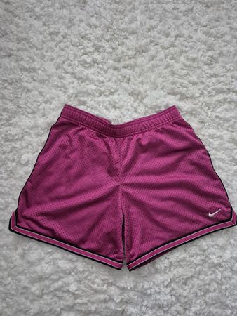 short nike 14-16 ans /S