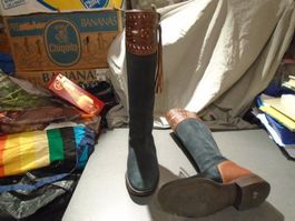 Stiefel Grösse 36, Lazzo, schwarz/braun