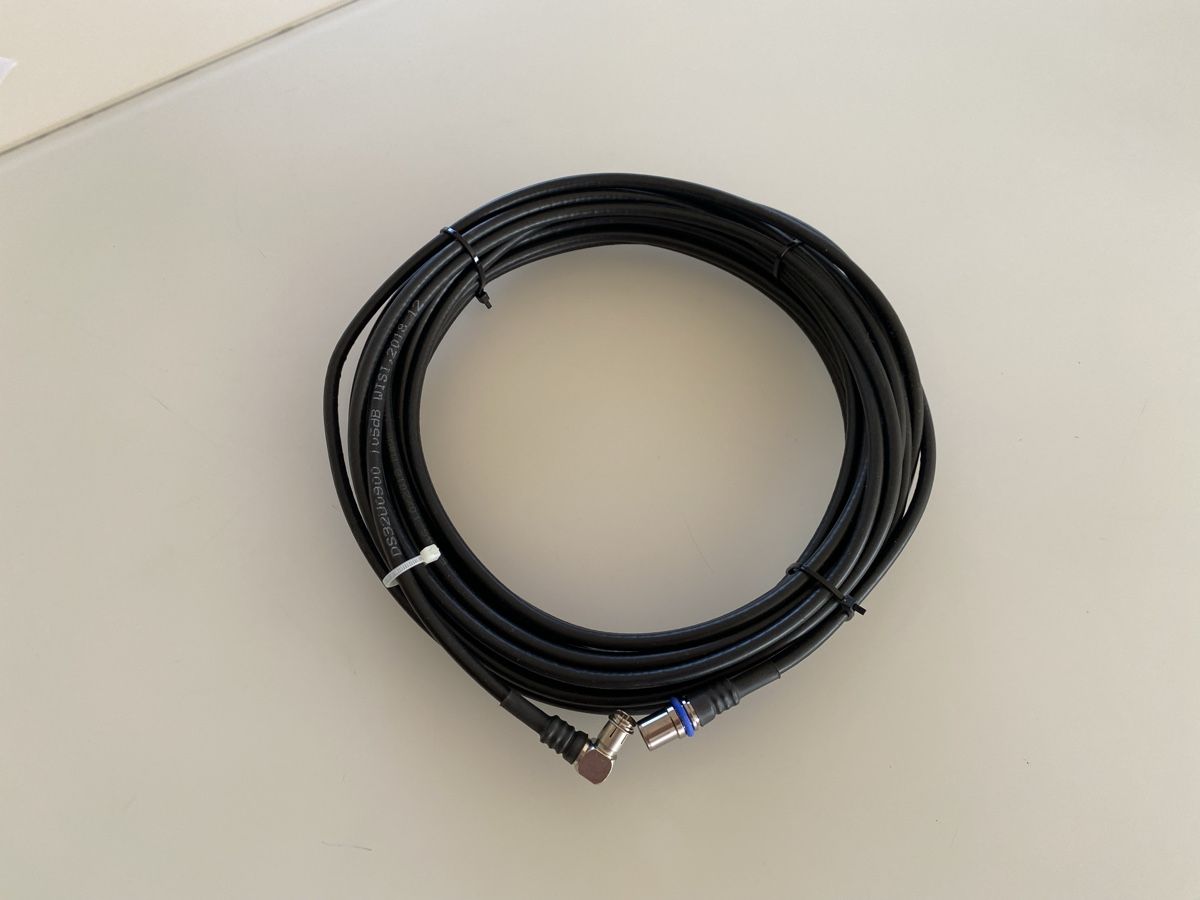 Cavi: HDMI KABEL  1080 BILDRATE – Usato da Hochdorf venduto da Katja014