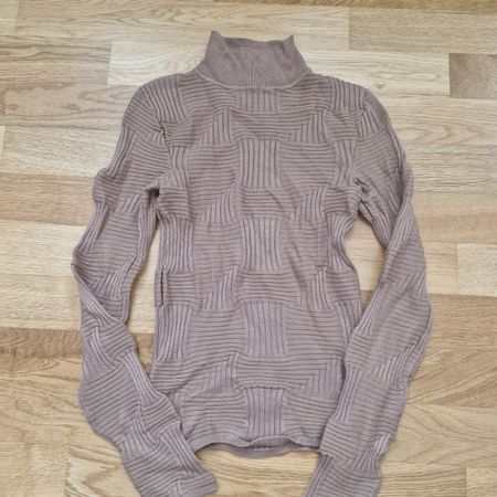 Langarm braun Gr. S New Yorker