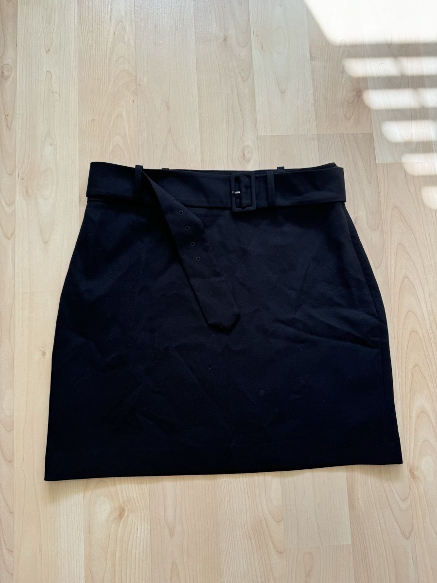 Hallhuber Röcke: Black Hallhuber Skirt with belt – Neu (gemäss Beschreibung) aus Kilchberg ZH von ngt_hnw9