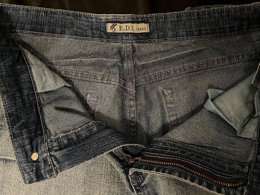 Jeans: Damen-Jeans Gr. 44 – Usato da Turgi venduto da Morena39 1