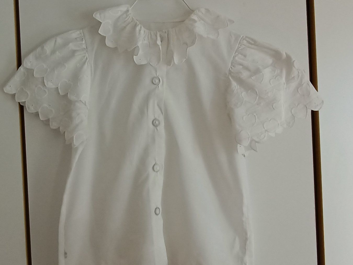 Camicette, T-shirt & Top: Hochwertige Bluse mit Spitzenkragen – Nuovo (secondo la descrizione) da Basel venduto da ann_frw2 2