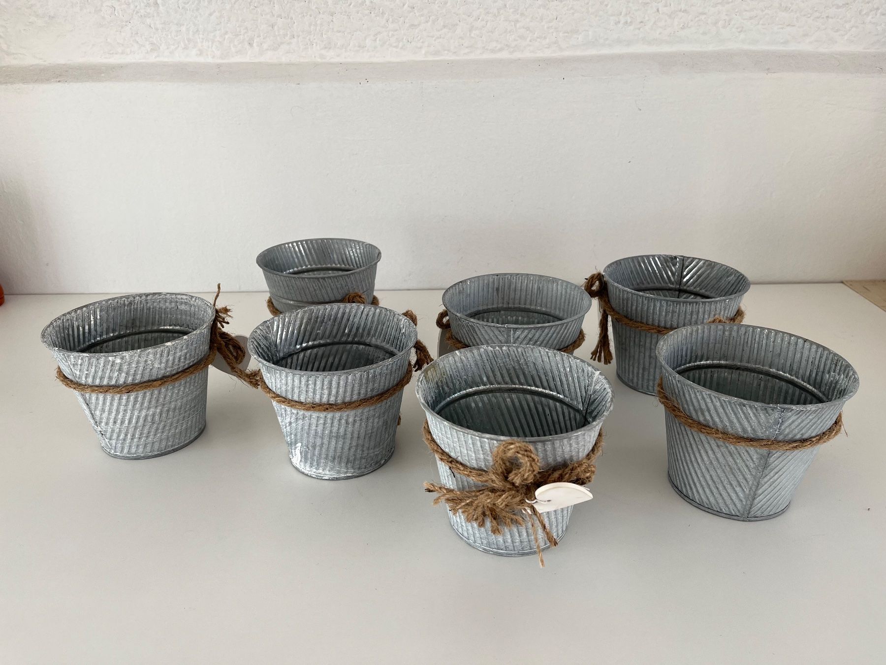 Tutte le decorazioni: 7 Stk. Blechtöpfchen – Usato da Wetzikon ZH venduto da seli03 5