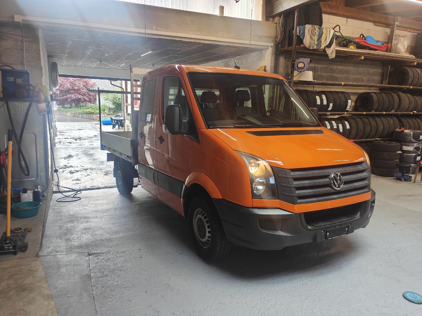 VW Veicoli commerciali: VW Crafter 35 Doppelkabine – Usato da roggenburg venduto da Point6 1