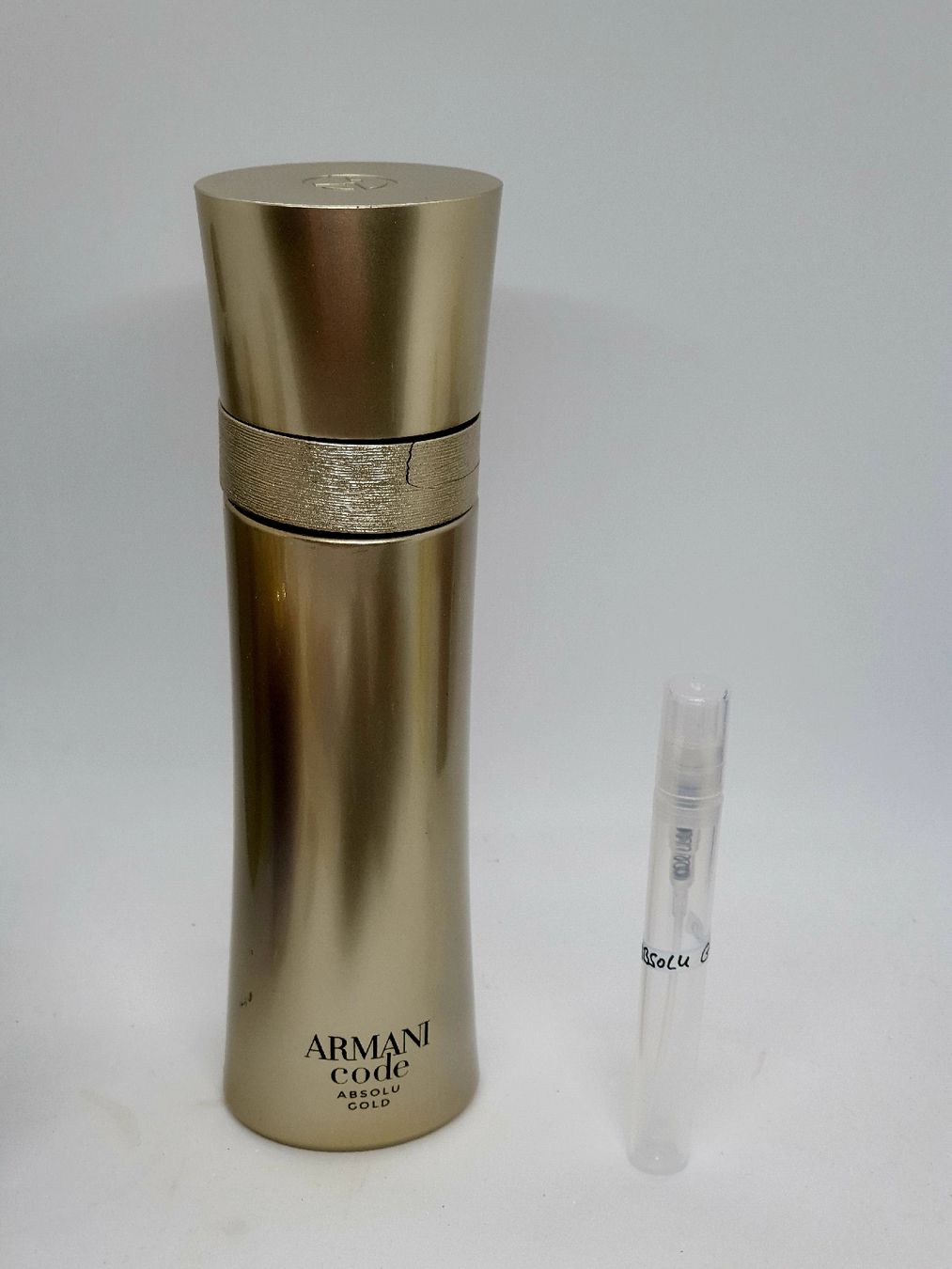Armani Profumi & Eau de Toilette: 5 ml ARMANI CODE ABSOLU GOLD ABFÜLLUNG – Nuovo (secondo la descrizione) da St. Gallen venduto da CaliSunshine