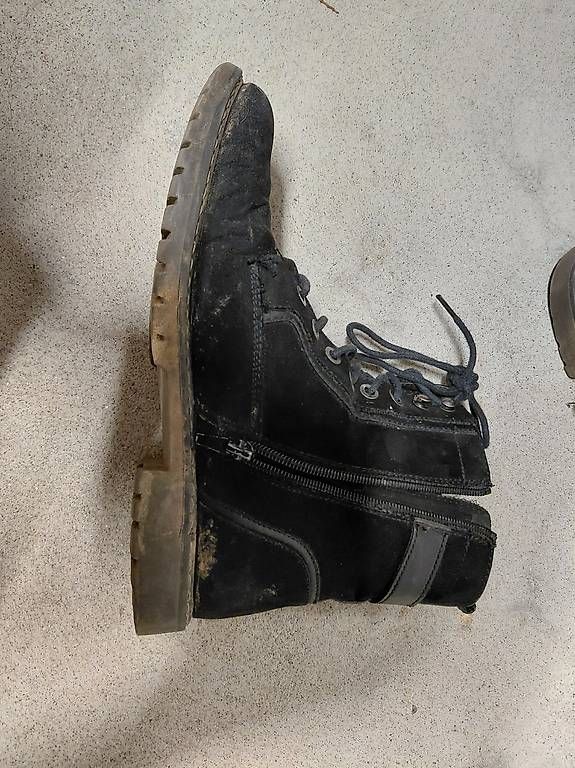 Chaussures femmes: Winterschuhe Gr. 39 Damen – D'occasion à Dietikon par Chadascha 2
