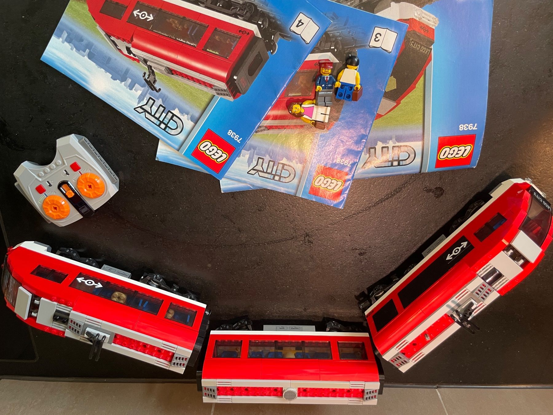 Lego Kit di costruzioni: LEGO City Passagierzug 7938 – Usato da Giebenach venduto da Flaz78 2