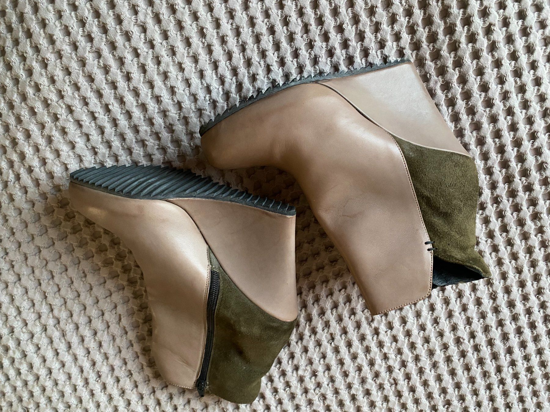Scarpe da donna: iBlues Leder-Stiefeletten – Nuovo (secondo la descrizione) da Winterthur venduto da ele_ct6p