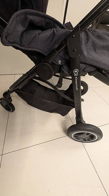 Carrozzine: Kinderwagen von Kinderkraft Buggy – Usato da Aesch BL venduto da Thileep96 1