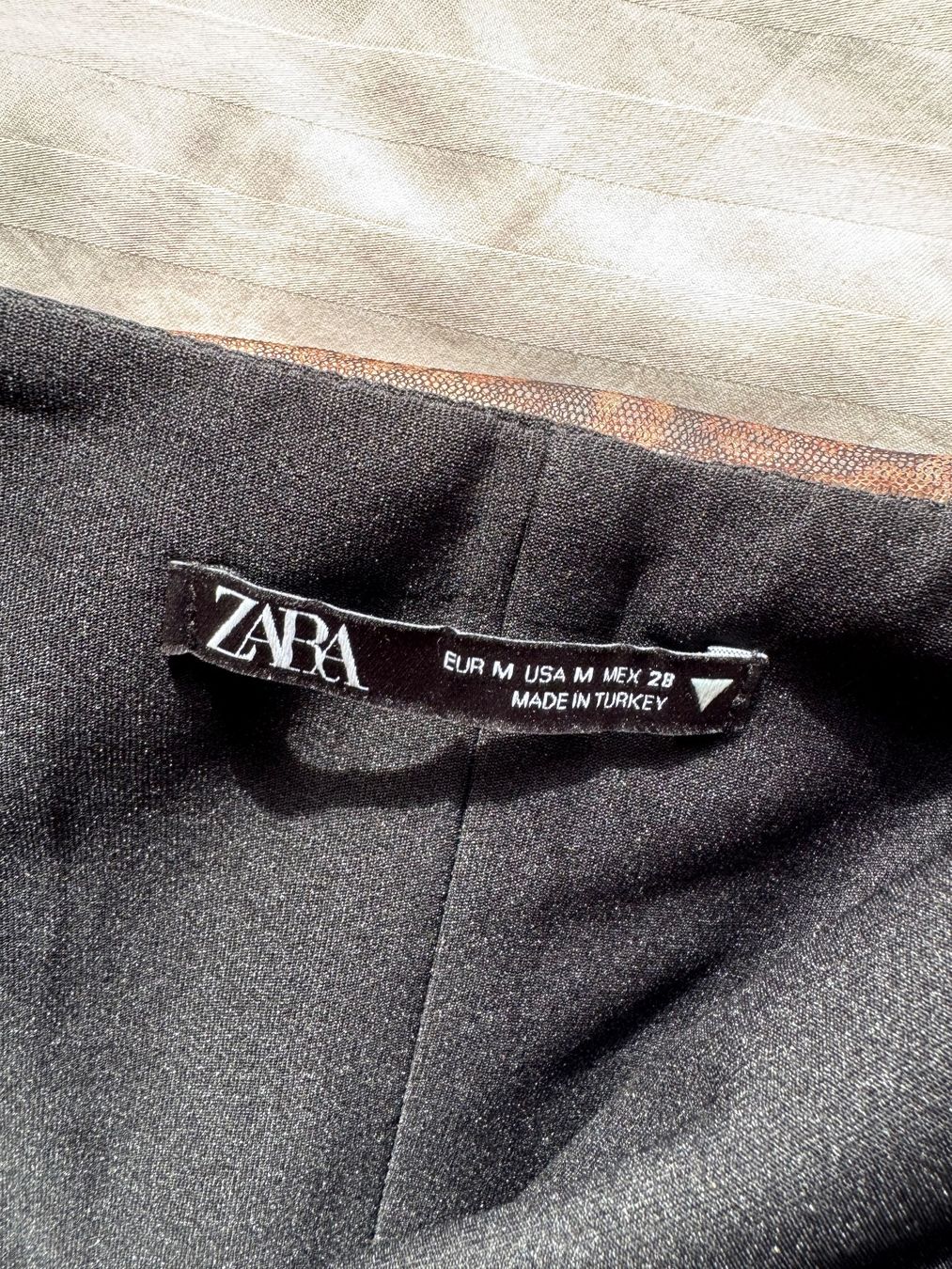 Zara Top: Top, Grösse M – Nuovo e nell'imballaggio originale da Geroldswil venduto da ana_rb6t 2
