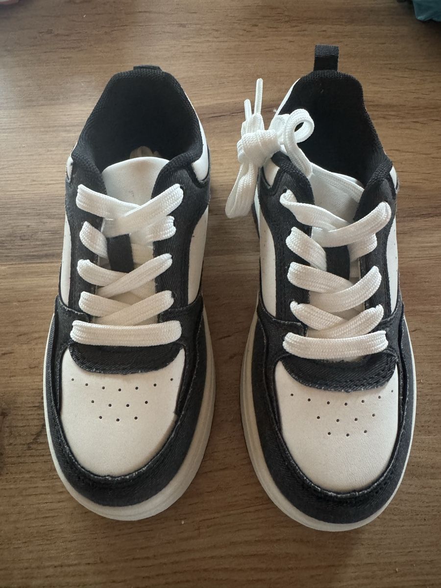 Dosenbach Schuhe für Jungen: Sneaker Gr. 30 – Neu und originalverpackt aus Niederdorf von nssc