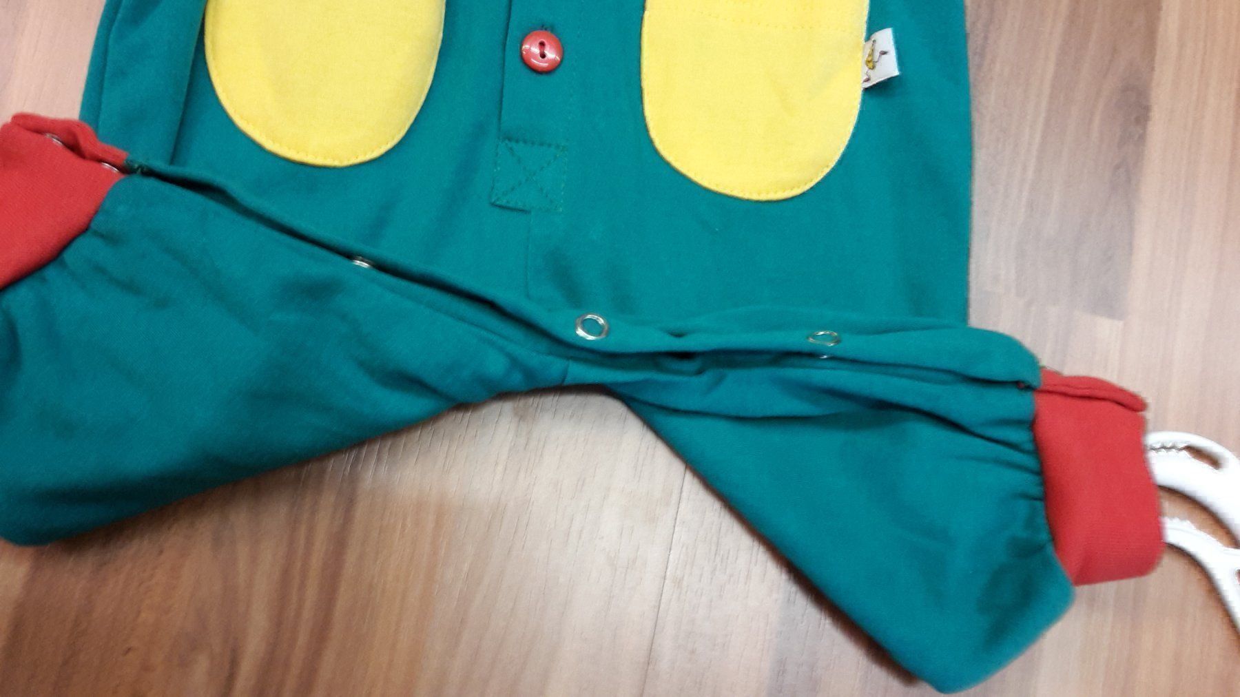Pyjamas & Ähnliches: Einteiler Strampelanzug gr 68 zig zag L9 – Neu (gemäss Beschreibung) aus Schwarzenburg von Flamingo07 1