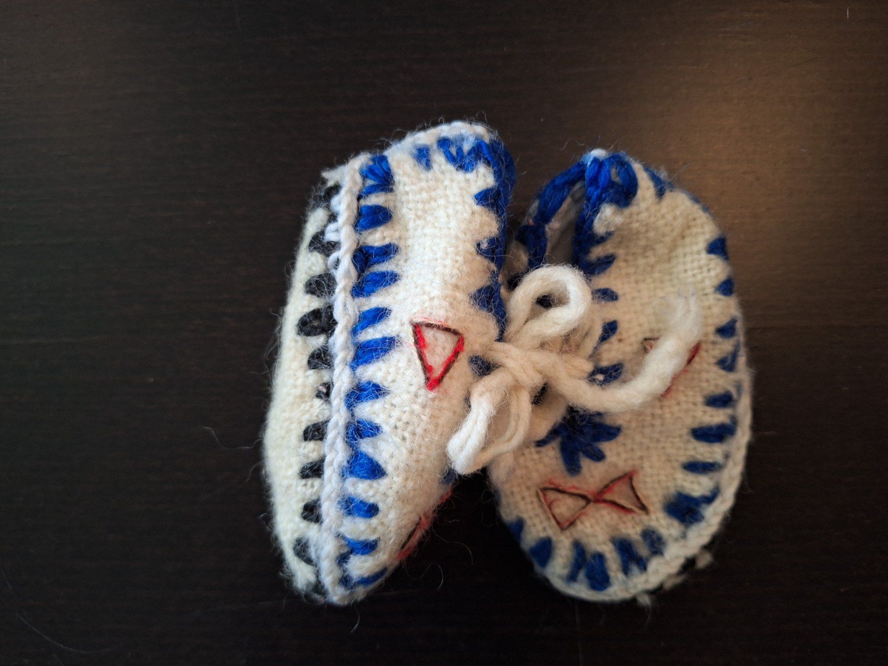 Calze per bambini: Babyschühchen, Gr. 10cm, Handgestrickt – Usato da Winterthur venduto da mel_65g9 1