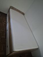 Einzelbett mit integriertem Stauraum gebraucht