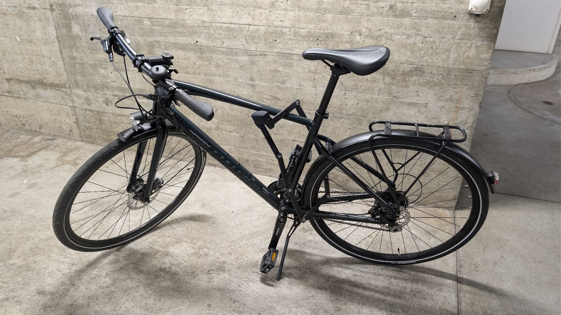 Specialized Velos: Specialized Sirrus 2.0 EQ size L – Gebraucht aus Basel von pmgiulietta