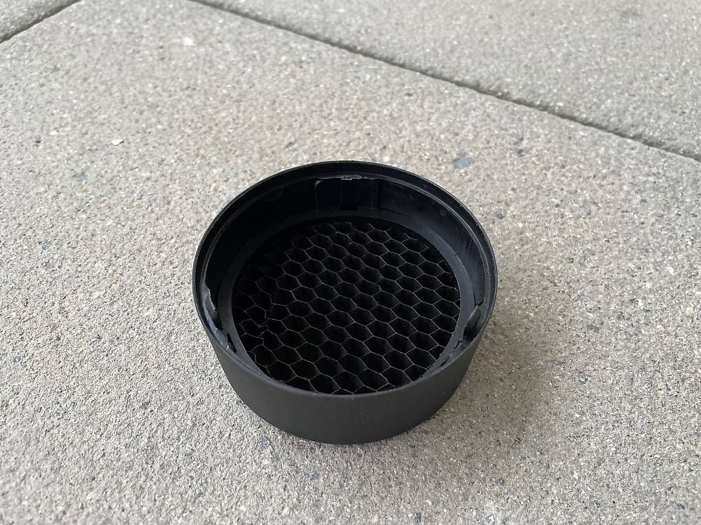 Blitze: Elinchrom Snoot inkl. Wabengitter – Gebraucht aus Luzern von Empe78 1