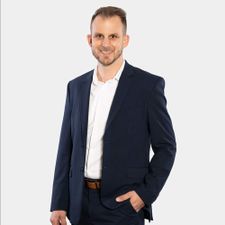 Profile image of Cordari8
