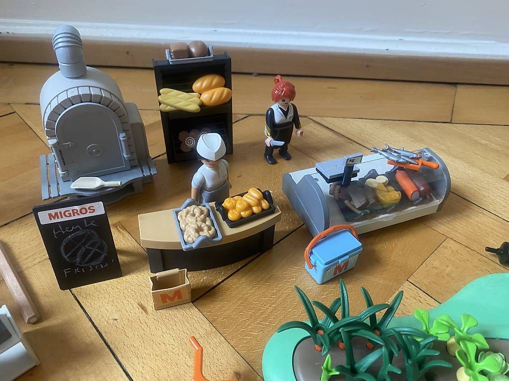 Playmobil Jouets: Playmobil Migros-Sets – D'occasion à Basel par kitkaethy01 3