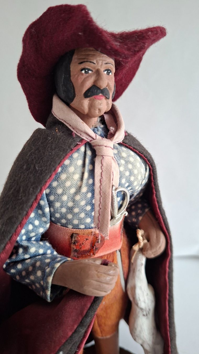 Sculture & Statue: Ausdrucksstarke Figur Kunstgewerbe Pfeiffer Winterthur – Usato da Opfikon venduto da Diversamente 6