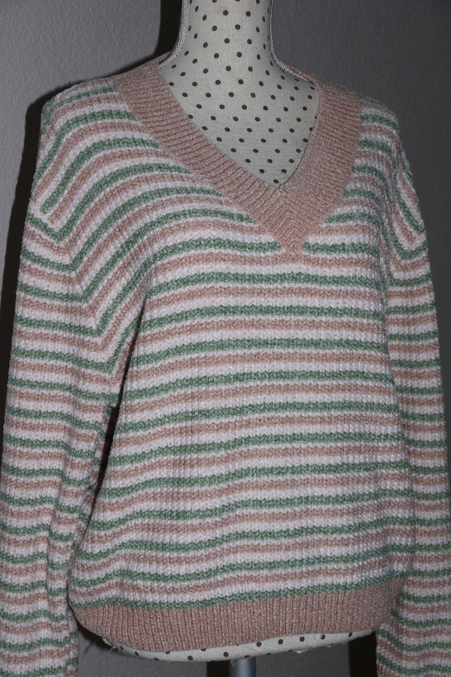 Maglioni & Felpe: Neuer lässiger Pullover Gr.L-M – Nuovo (secondo la descrizione) da Oberwil-Lieli venduto da Svetlana28 5