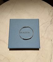 Skagen bracelet for women, Rose Gold/Silver, with box.