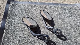 Rétroviseurs pour embouts de guidons. 