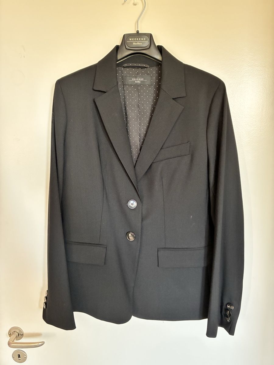Max Mara Jacken: Blazer WEEKEND Max Mara schwarz Grösse 40 – Gebraucht aus Uster von Issoja