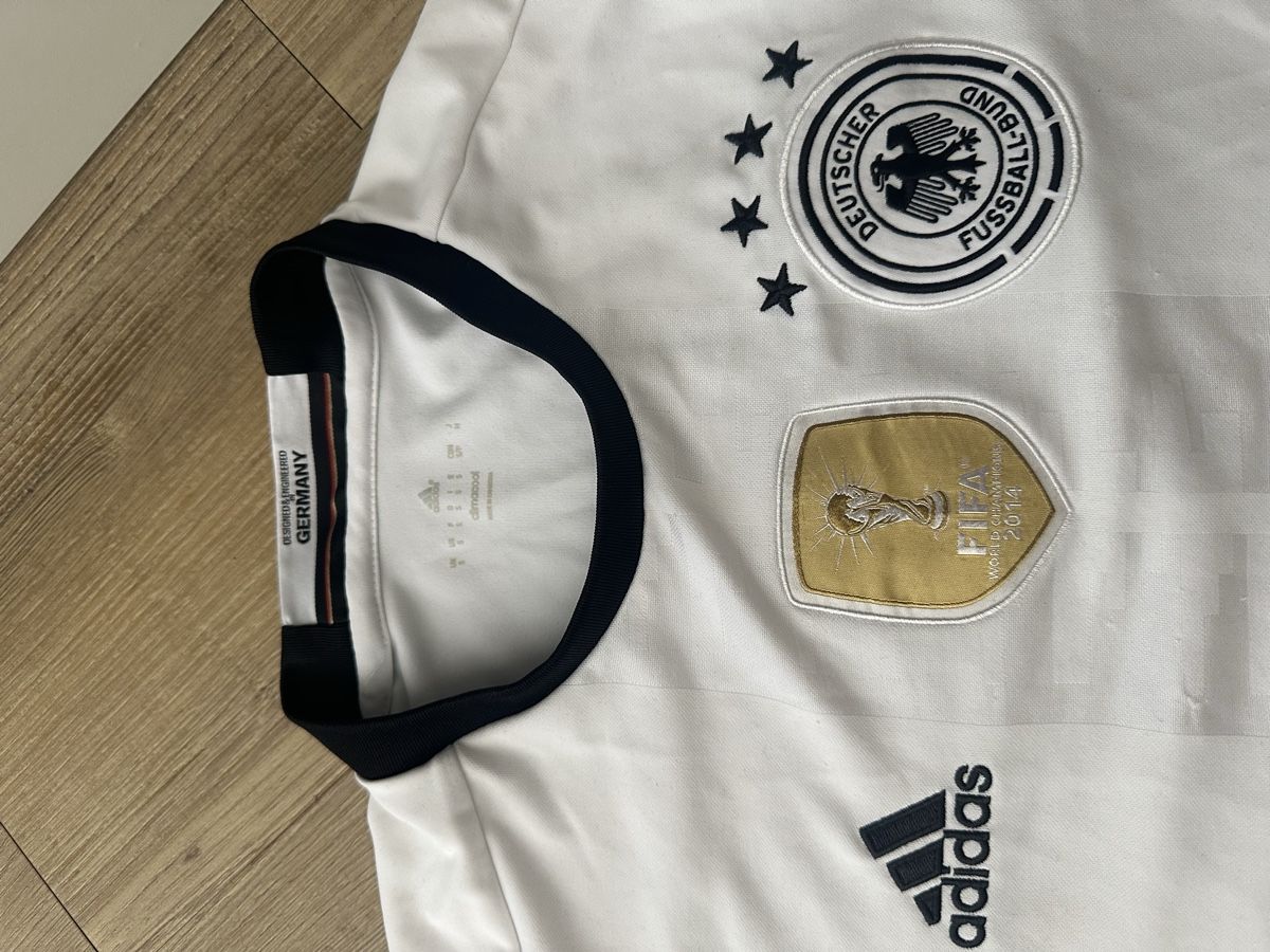 Adidas Canottiere & Pantaloni: Original DFB Trikot – Usato da Bassersdorf venduto da cel_2n7l 1