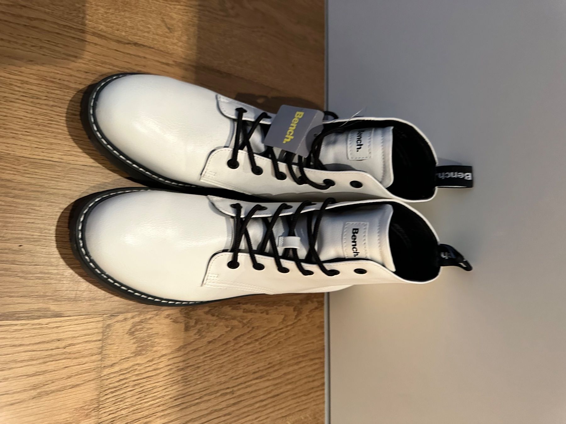 Bench Damenschuhe: Bench Boots – Neu und originalverpackt aus Selzach von Mperformance83
